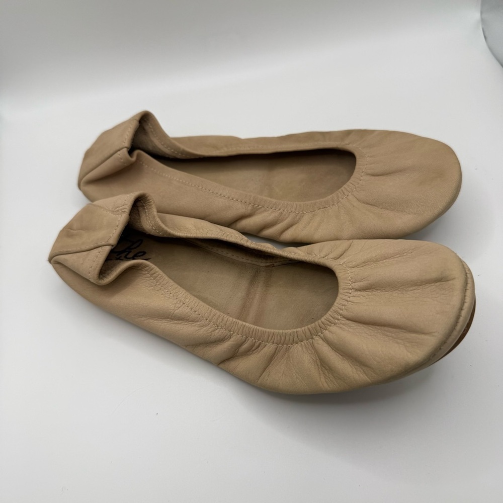 The Storehouse Flats Leather Ballet Flats Women’s Size‎ 6 Foldable